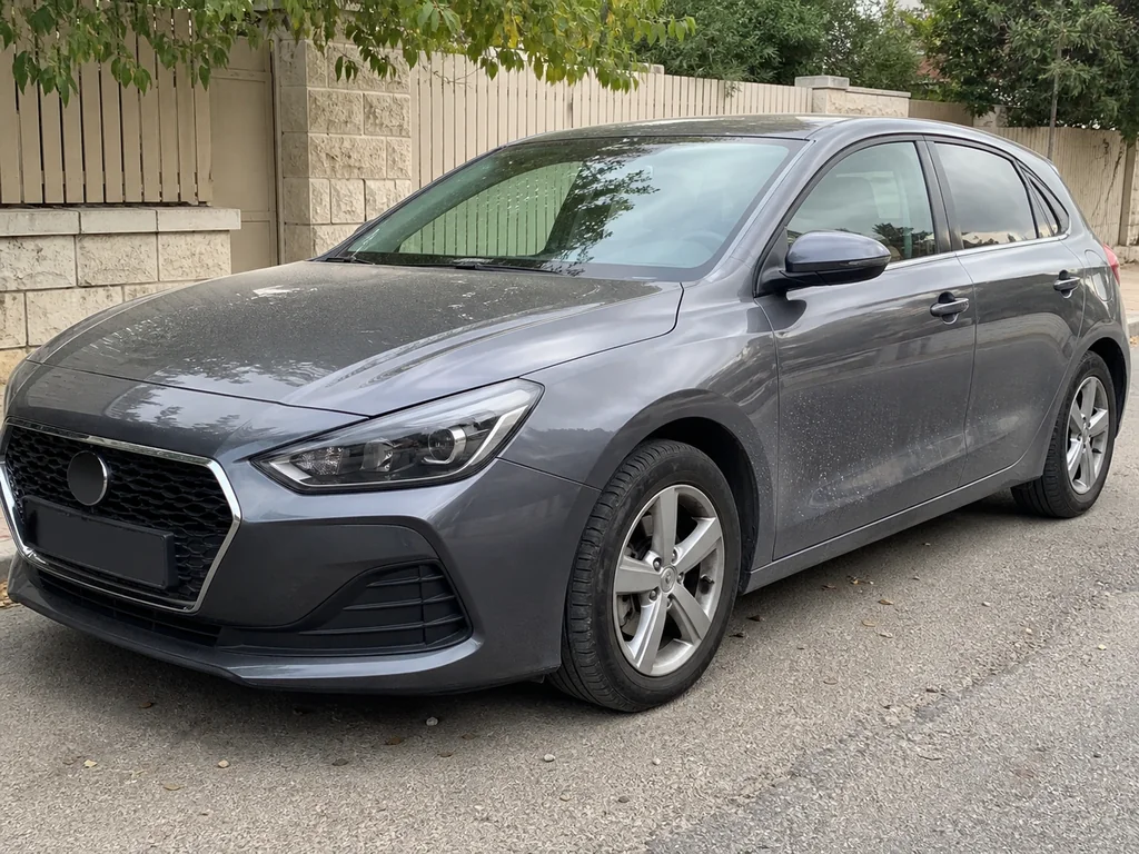 חוץ הרכב ברמת לכלוך קלה